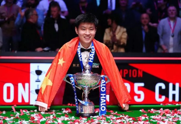 星空体育网址 中国斯诺克大胜!92-0、72-0、71-0,3场6-2:赵心童领衔3将争冠